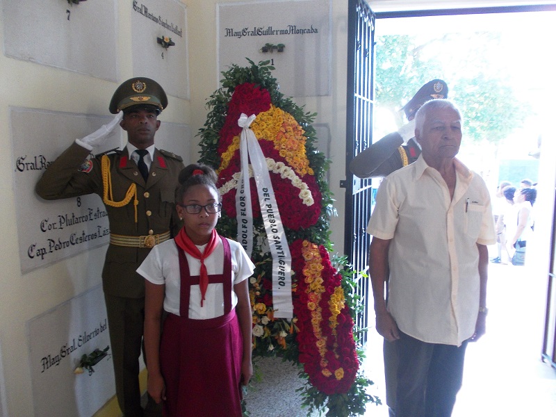 Homenaje en Santiago de Cuba a Flor Crombet