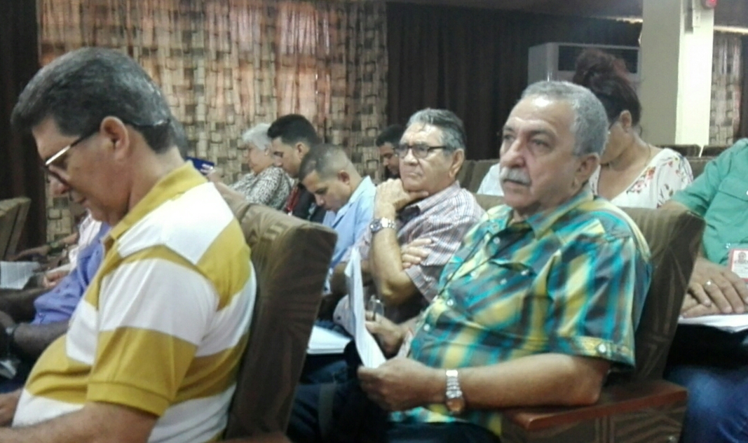 A debate Proyecto de Ley Electoral en Cuba