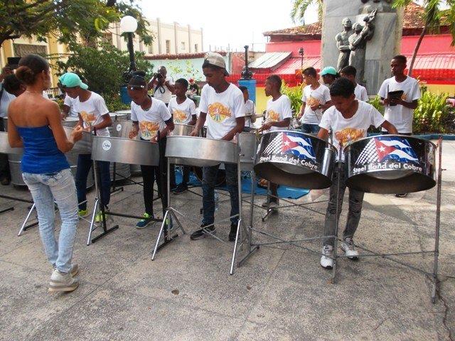 Santiago De Cuba A Las Puertas Del Festival Del Caribe