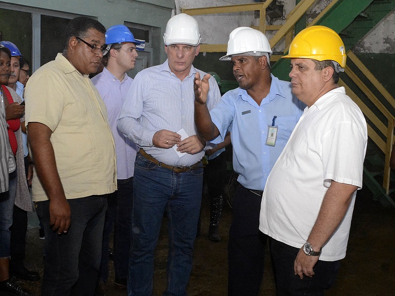 En Guant�namo tambi�n se construye Cuba