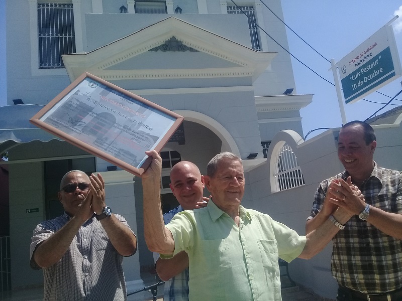 Reinauguran en la Habana instalaciones sociales da�adas por el tornado