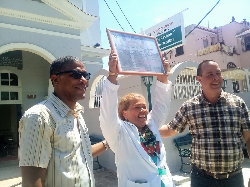 Reinauguran en la Habana instalaciones sociales da�adas por el tornado