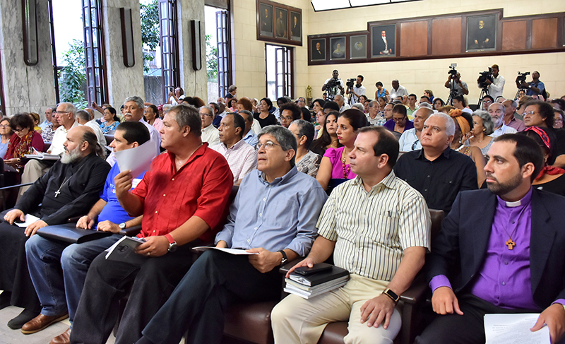 En Cuba: sociedad civil contra el bloqueo En Cuba: sociedad civil contra el bloqueo