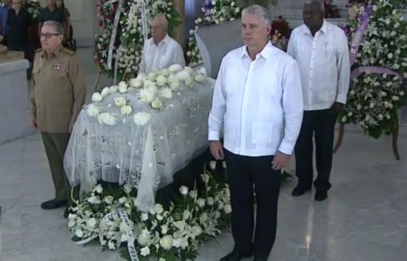El pueblo de Cuba rinde tributo a su Prima Ballerina Assoluta