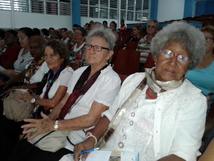 Inicia Universidad de Cienfuegos curso de personas mayores Inicia Universidad de Cienfuegos curso de personas mayores