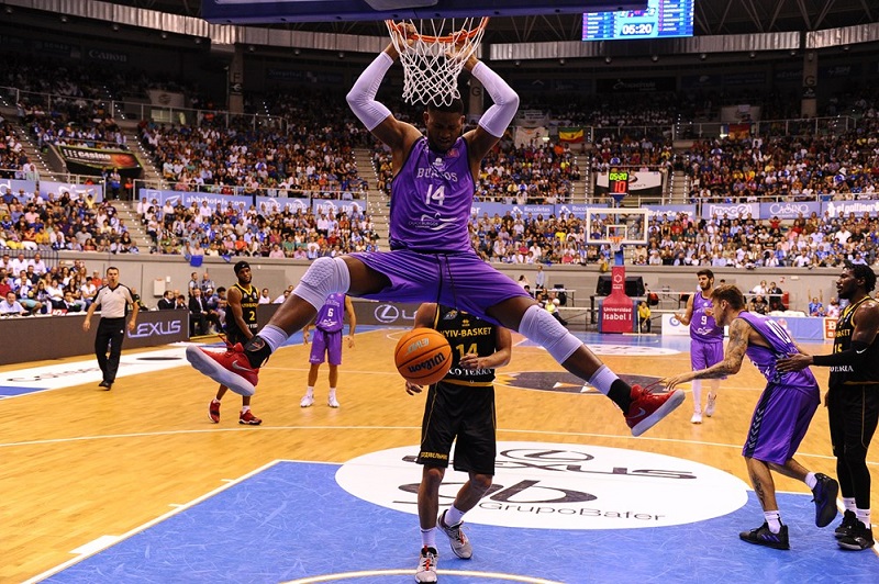 Jasiel jugar� en la Liga de Campeones de Europa