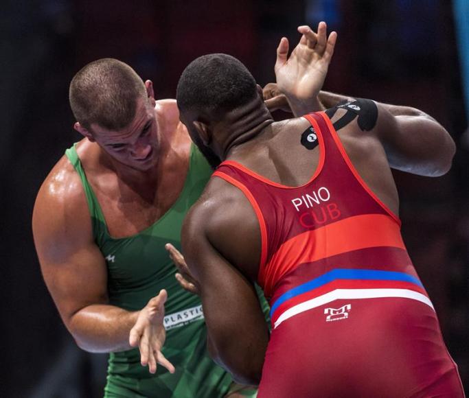 Oscar Pino regresa a la Bundesliga Oscar Pino regresa a la Bundesliga