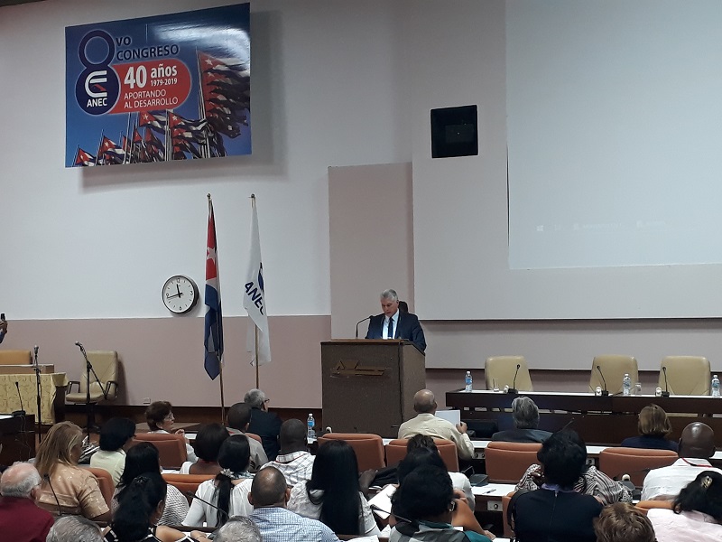 Concluyó el VIII Congreso de la Asociación Nacional de Economistas y Contadores de Cuba