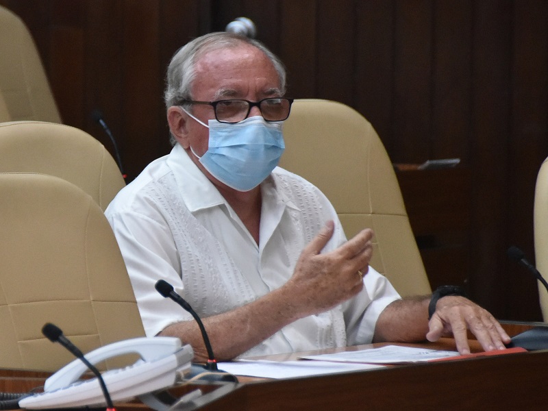 Díaz-Canel: “Todos los que defendemos desde Cuba a la Revolución, estamos en condiciones de llegar victoriosos a la meta” Díaz-Canel: “Todos los que defendemos desde Cuba a la Revolución, estamos en condiciones de llegar victoriosos a la meta”