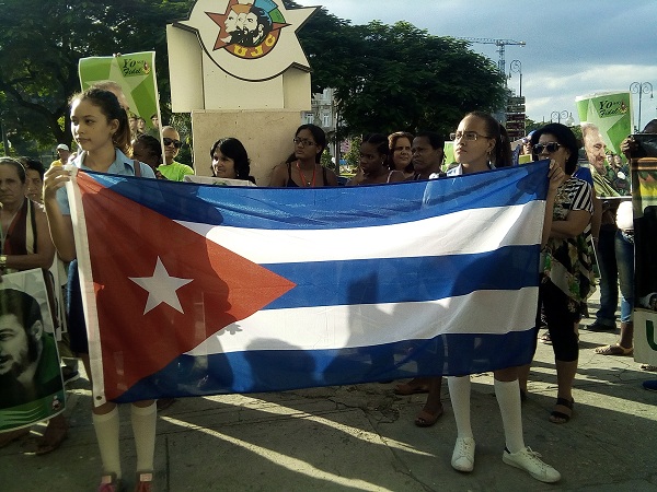 Reafirman j�venes cubanos apoyo a la Revoluci�n