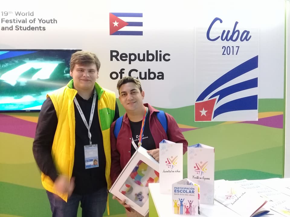 Cubanos en el Festival Mundial de la Juventud y los Estudiantes, Rusia 2017. Fotos:Eduardo Ernesto Cedeño Milán Cubanos en el Festival Mundial de la Juventud y los Estudiantes, Rusia 2017. Fotos:Eduardo Ernesto Cedeño Milán