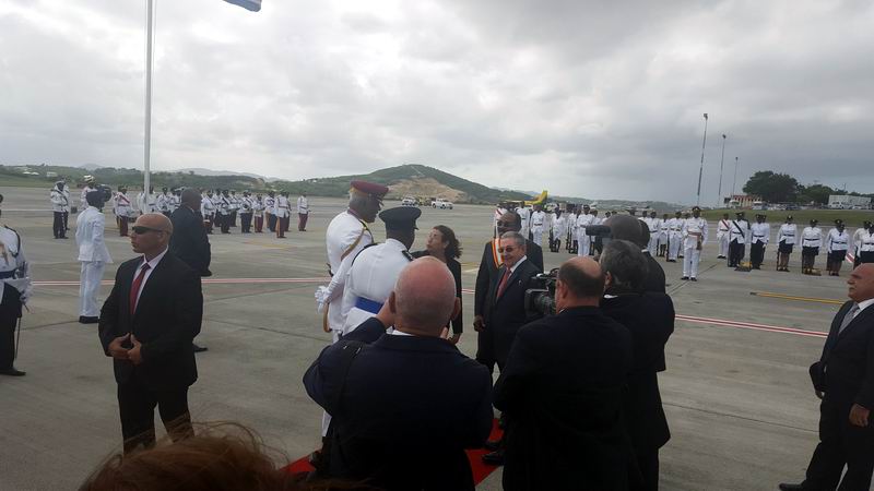 Raúl Castro llega a Antigua y Barbuda para cumbre de Caricom Raúl Castro llega a Antigua y Barbuda para cumbre de Caricom