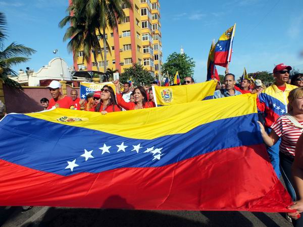 Recuerda pueblo cubano a Ch�vez. Foto: Abel Rojas
