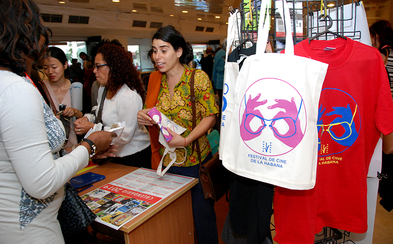 Inauguran en La Habana Festival de Cine Latinoamericano