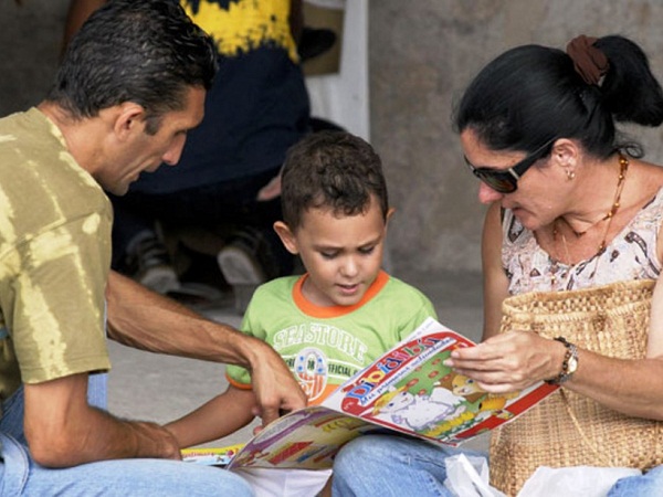 La familia, esencial para la formaci�n de los ni�os (+Audio y Fotos)