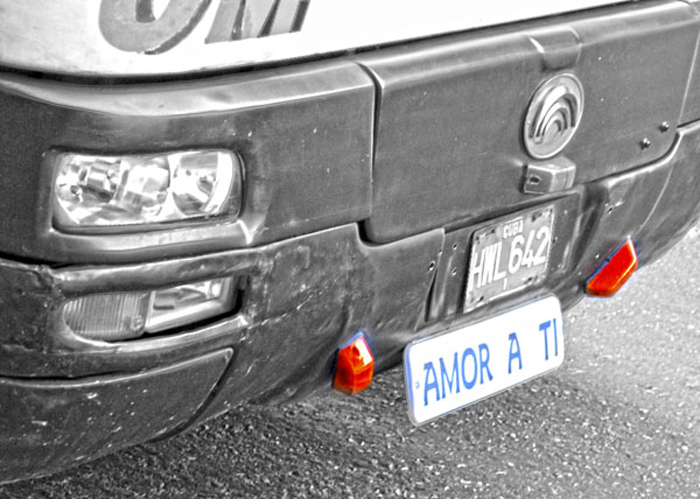 En fotos: frases populares sobre ruedas. Foto: Abel Rojas Barallobre