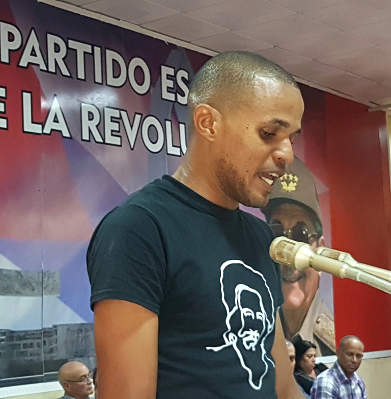 La Revolución convoca a los camagüeyanos Radio Rebelde