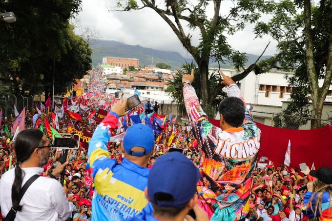 Fuerzas revolucionarias y chavistas tomarán calles de Venezuela Radio