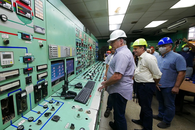 Díaz-Canel: «En el Sistema Electroenergético Nacional se está trabajando muy duro»