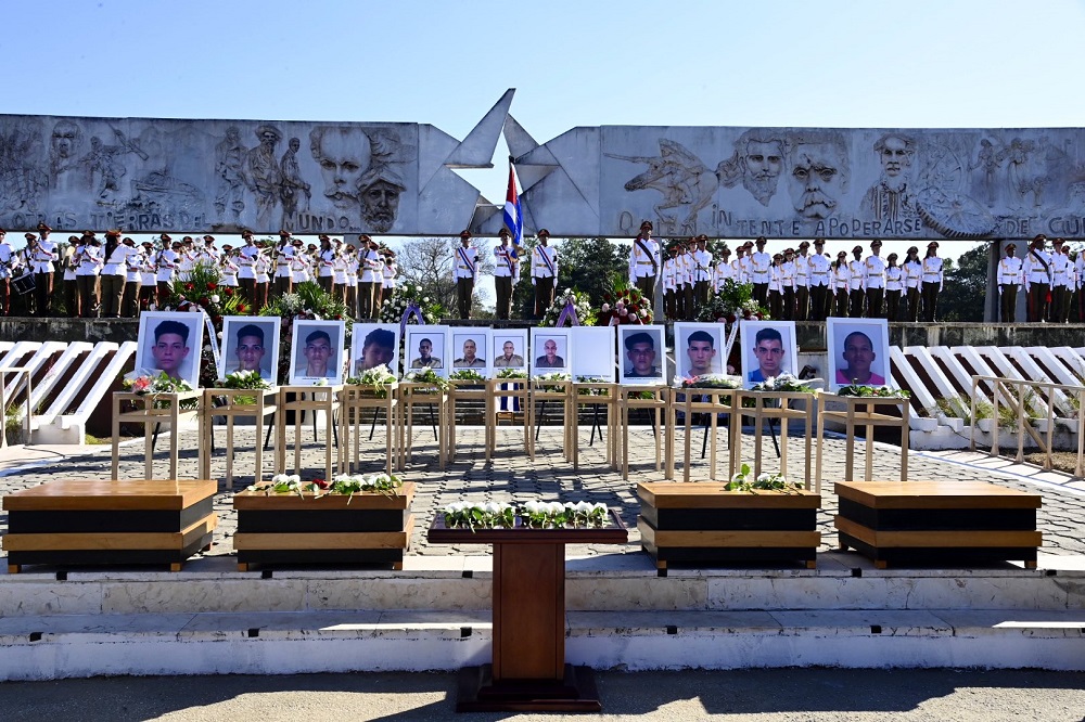 En Holguín: homenaje póstumo a los combatientes caídos